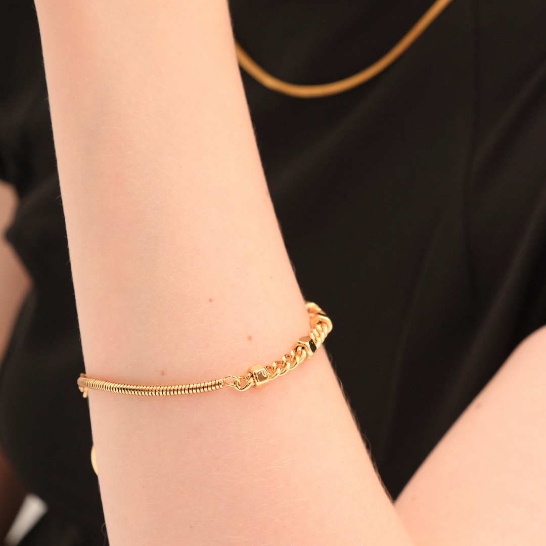 Chic Minimalist Bracelet