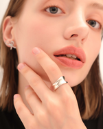 Load image into Gallery viewer, Ethereal Grace Ring in Silver

