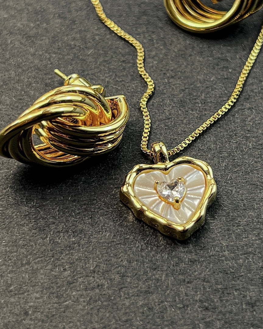 Heart Glow Pendant